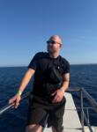 Знакомства с парнями - Dmitriy, 28 лет, Бухарест