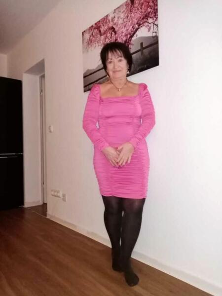 Photo of Виолетта. Dating with women and girls from Aachen