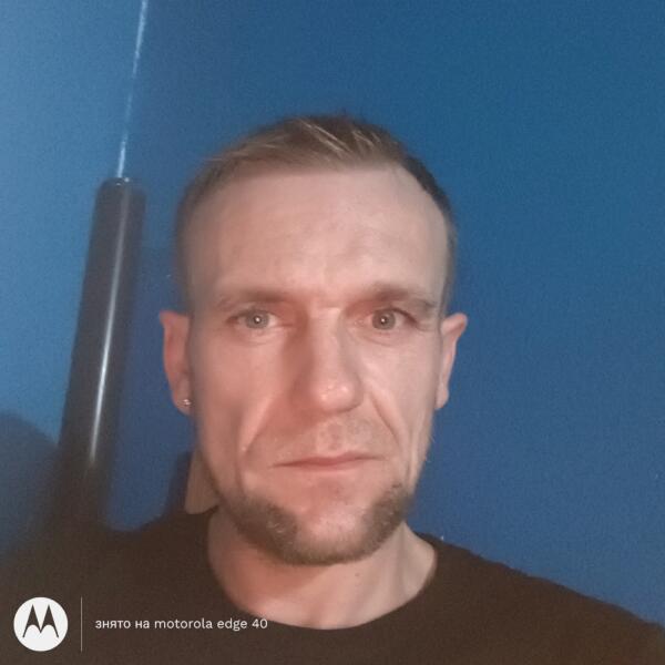 Foto von Любомир. Dating mit Männer und Burschen in Murcia