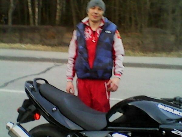 Foto von Степан. Dating mit Männer und Burschen in Izium